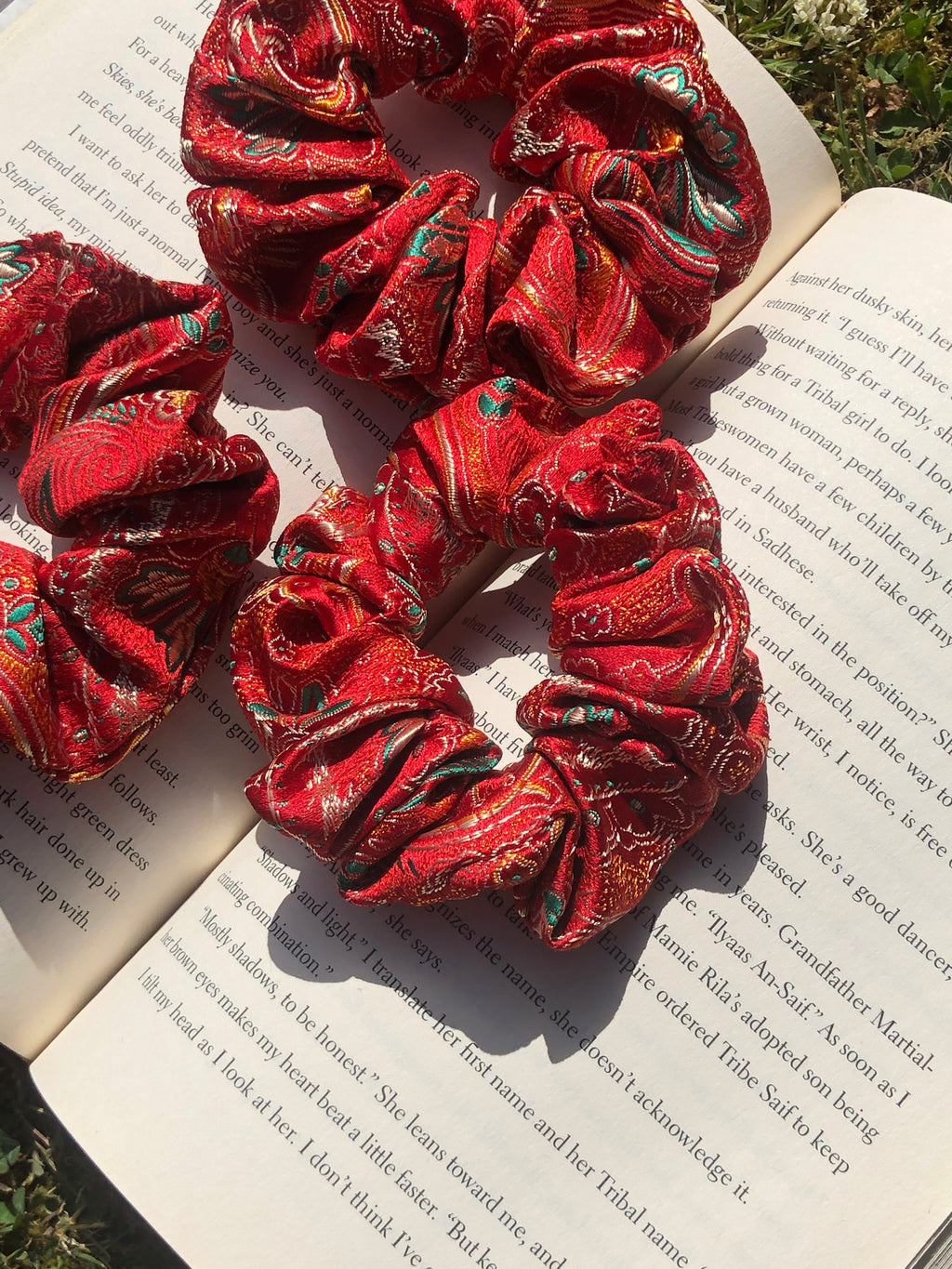Empress Scrunchie