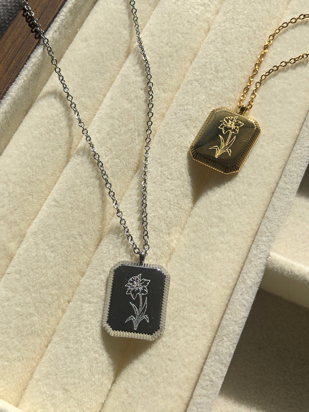 IMPERFECT - Bloom of Peace Necklace