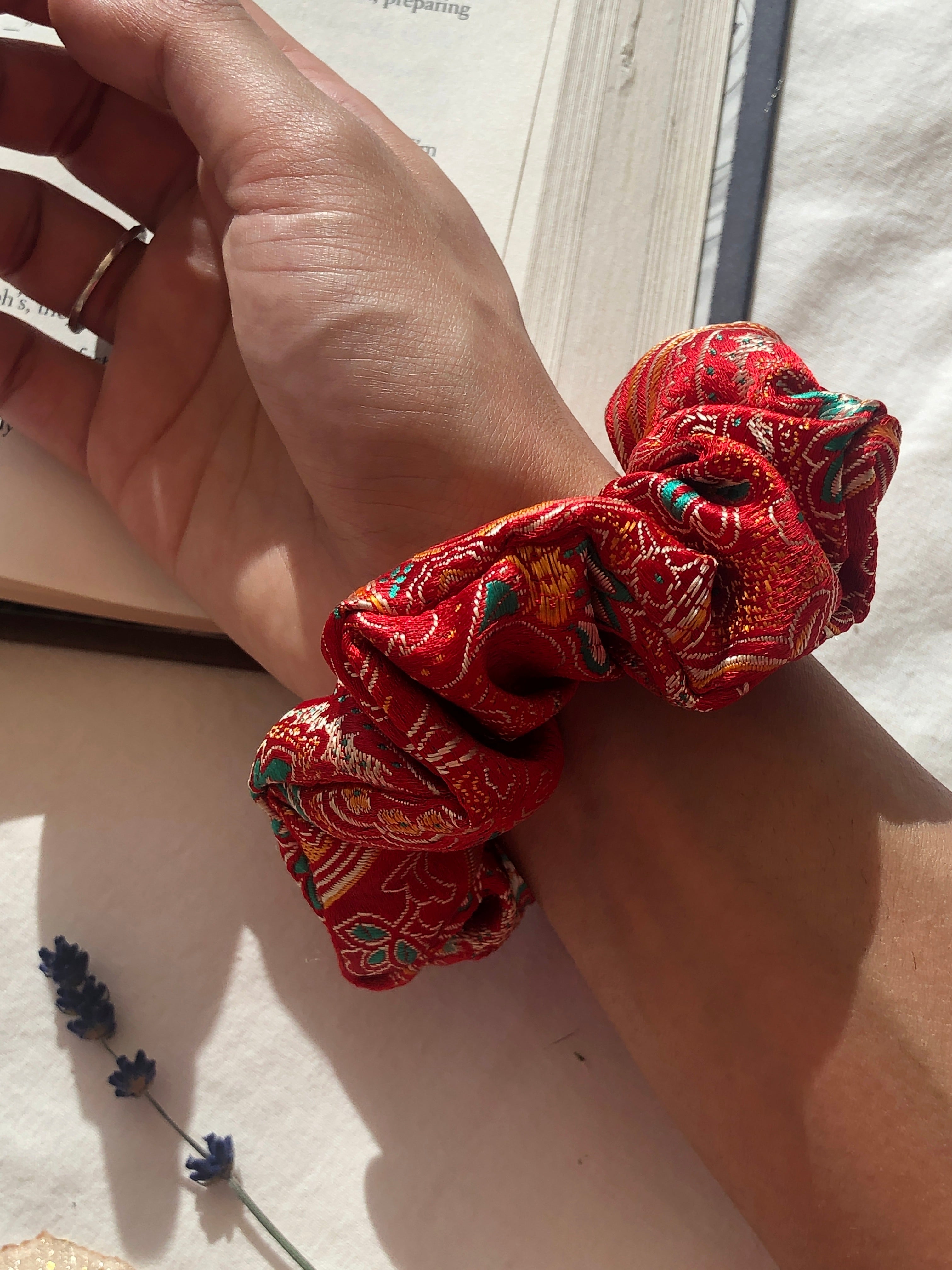 Empress Scrunchie