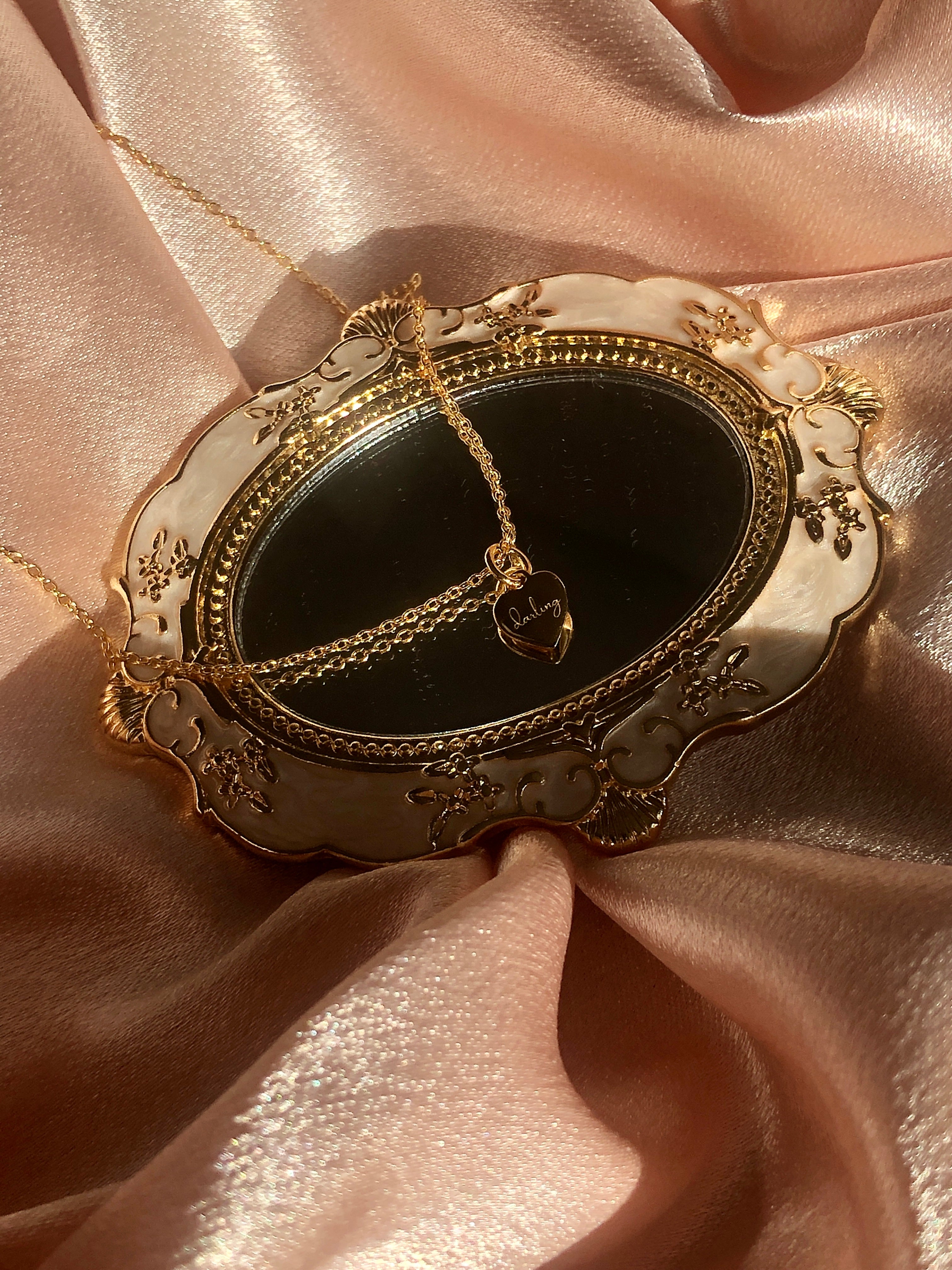 Darling Necklace