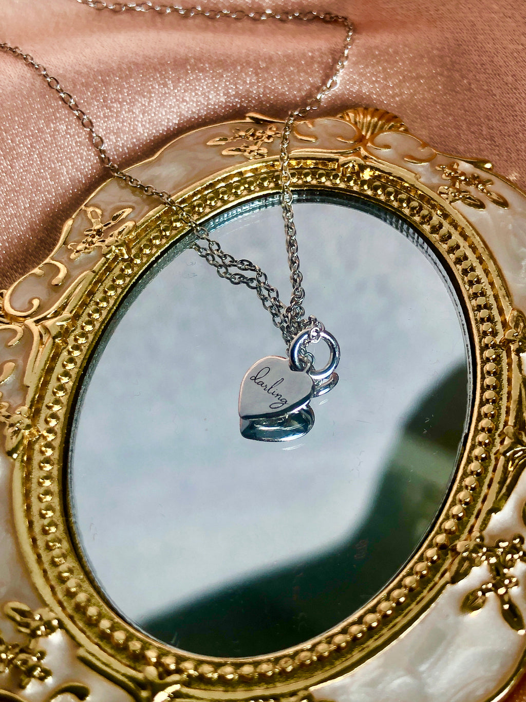 Darling Necklace